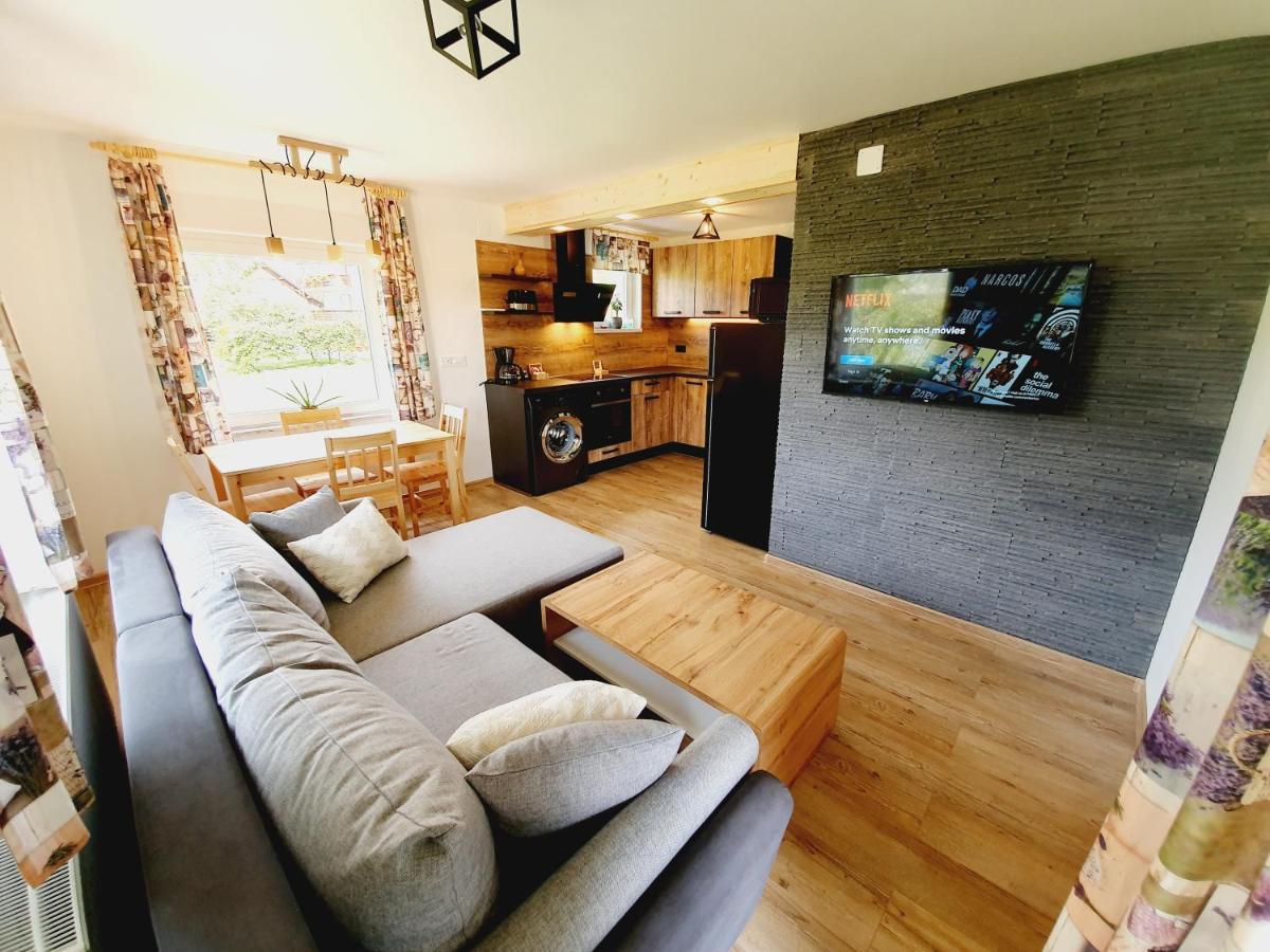 Honey Apartments Жировниця Екстер'єр фото